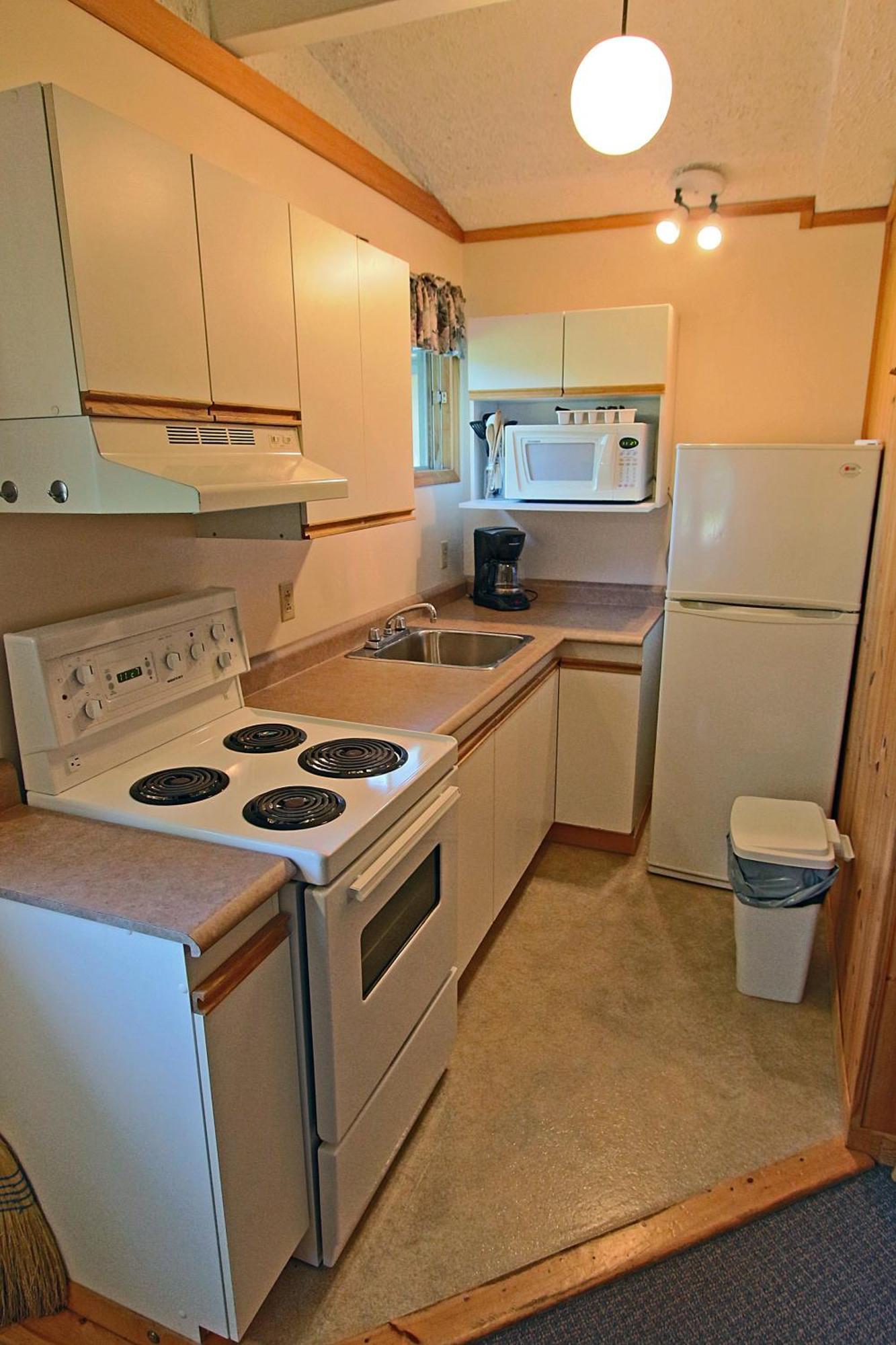 Colonial Bay Motel&Cottages Huntsville Esterno foto
